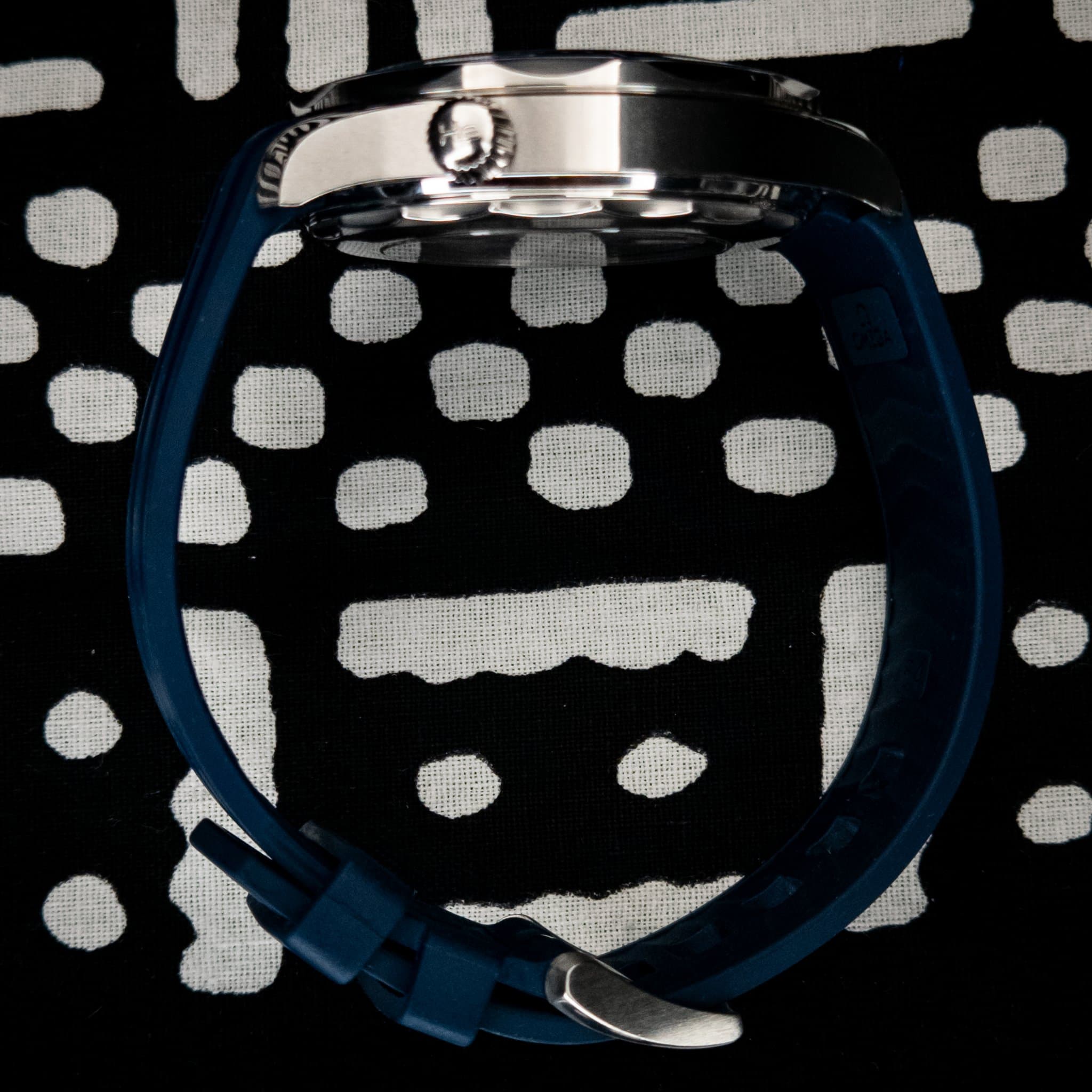 Omega SMP Blue Wave Rub 2021 WM (Ref. 210.32.42.20.03.001) — photo 13