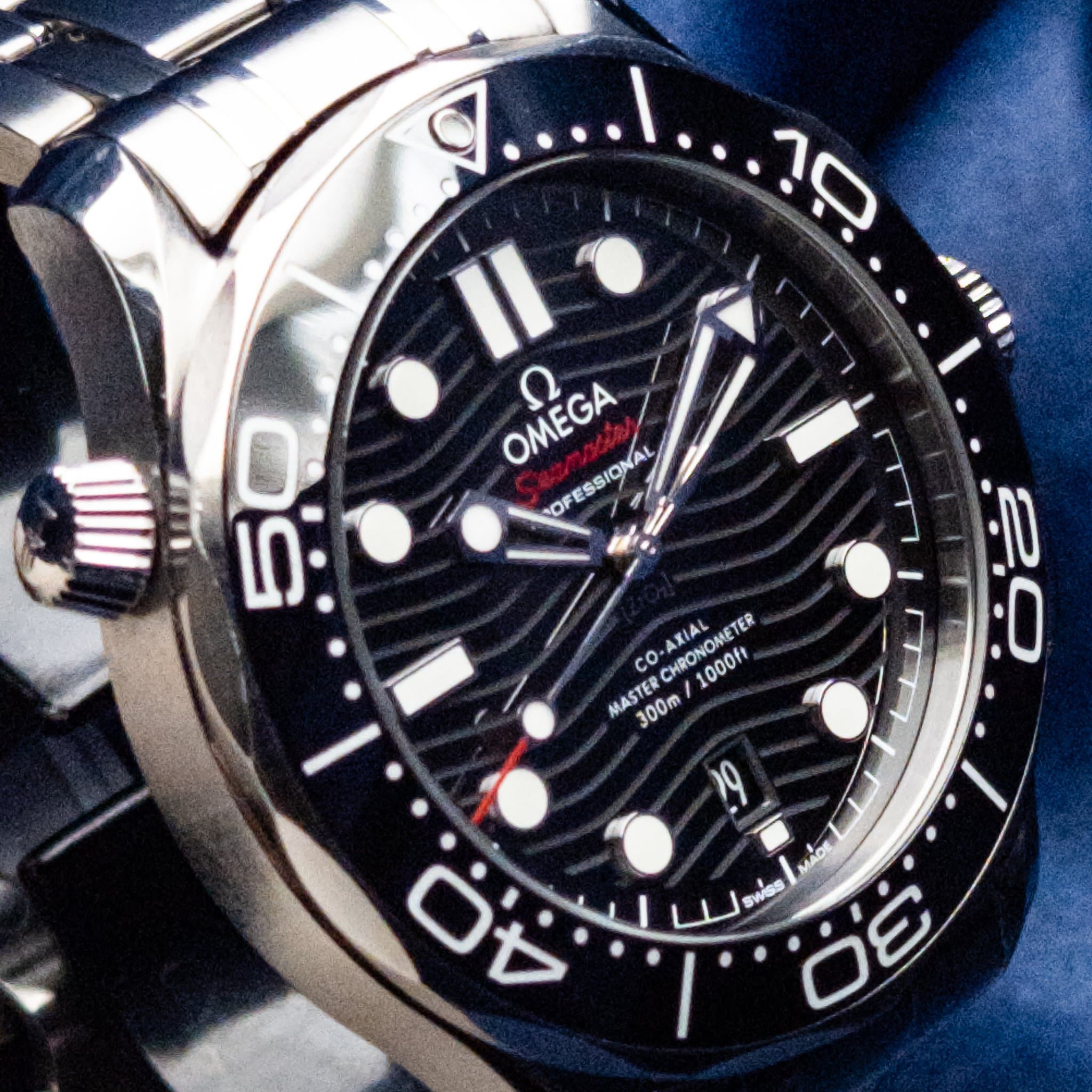Omega SMP Black Wave (Ref. 210.30.42.20.01.001) — photo 4