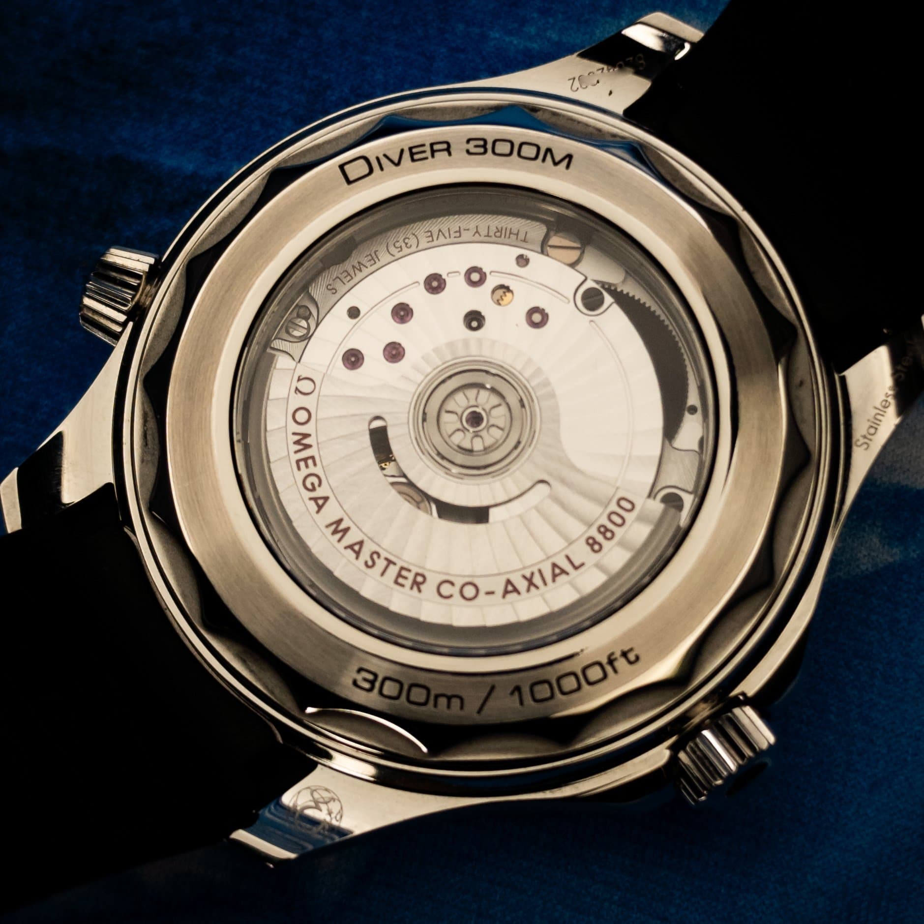 Omega Seamaster Diver 300M Black Wave (Ref. 210.32.42.20.01.001) — photo 8