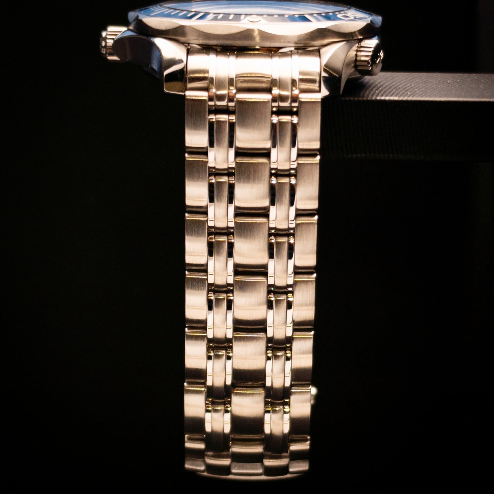 Omega Seamaster Diver 300M Blue No Wave (Ref. 212.30.41.20.03.001) — photo 13
