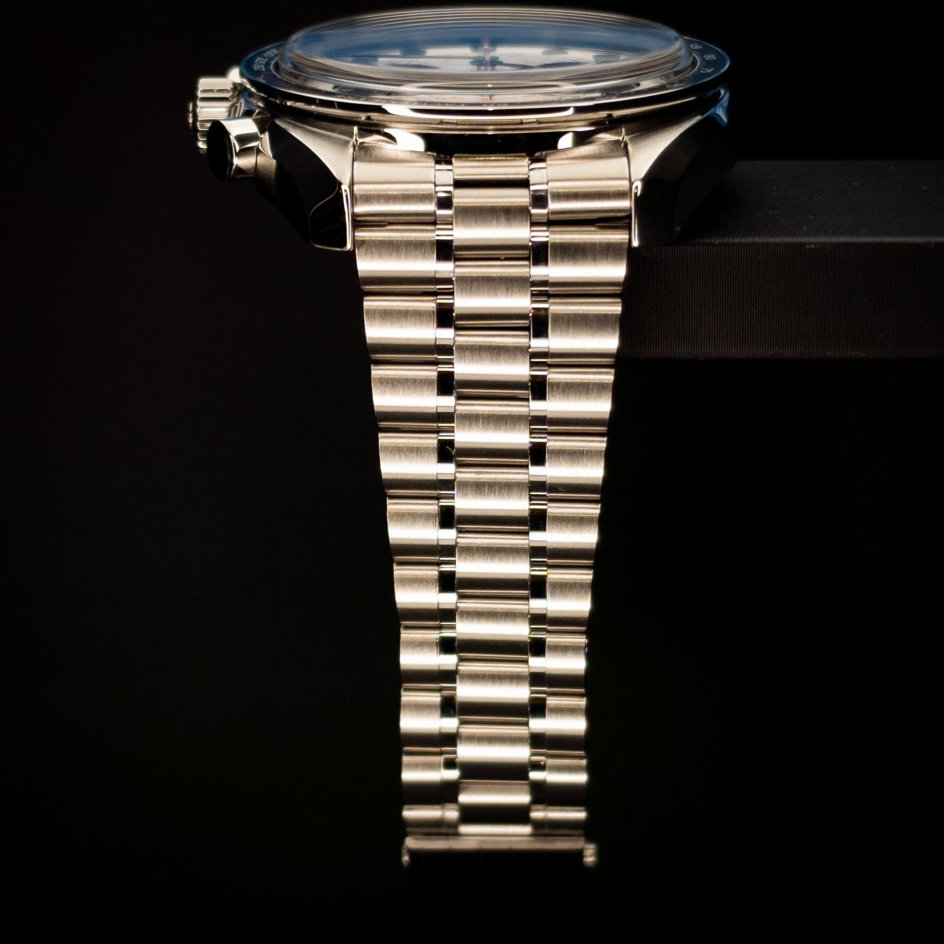 Omega Speedmaster Chronoscope "Snail Dial" (Ref. 329.30.43.51.02.002) — photo 14