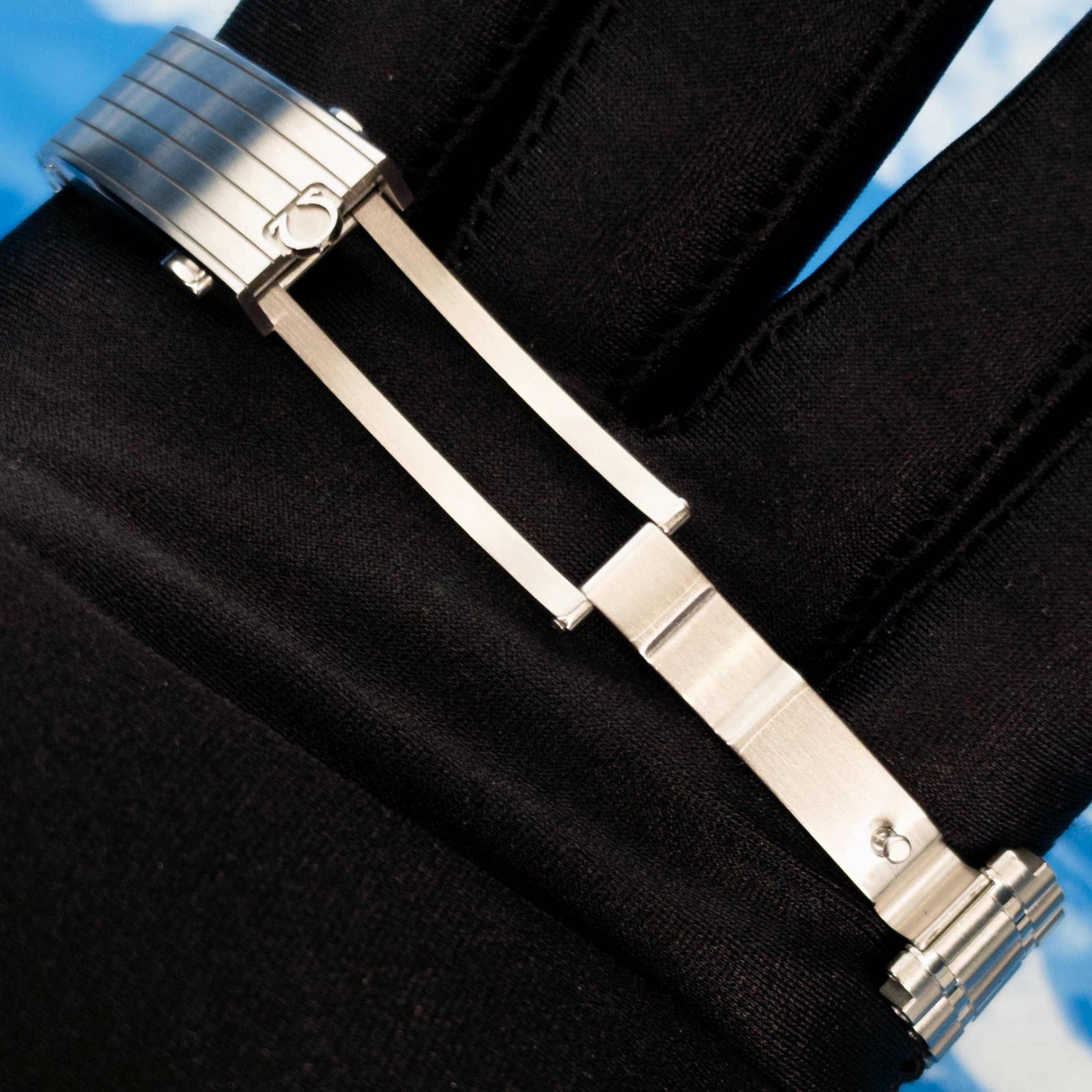 Omega Speedmaster Chronoscope "Snail Dial" (Ref. 329.30.43.51.02.002) — photo 11