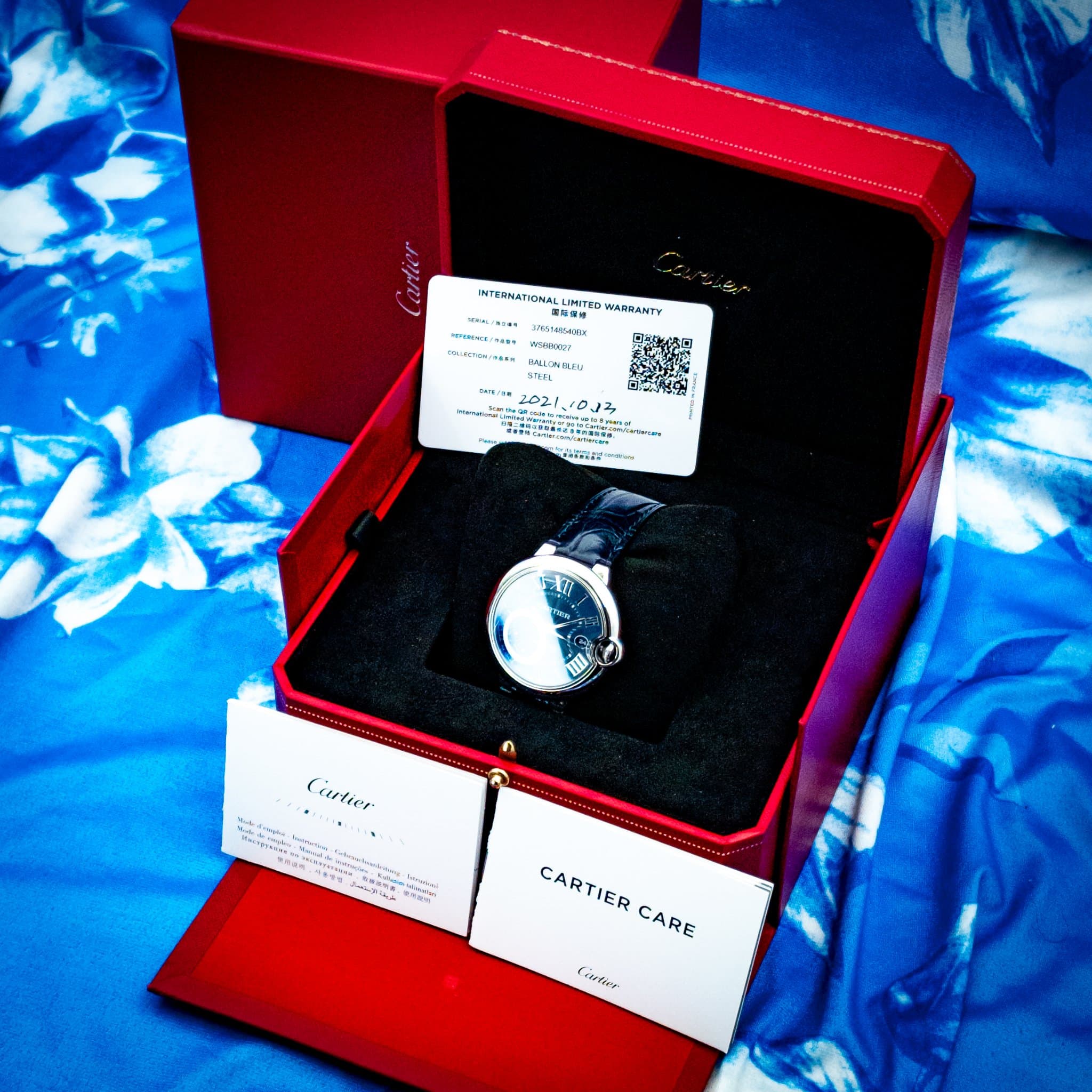 Cartier Cartier Ballon Bleu 42mm Blue textured/guilloché dial (Ref. WSBB0027) — photo 2