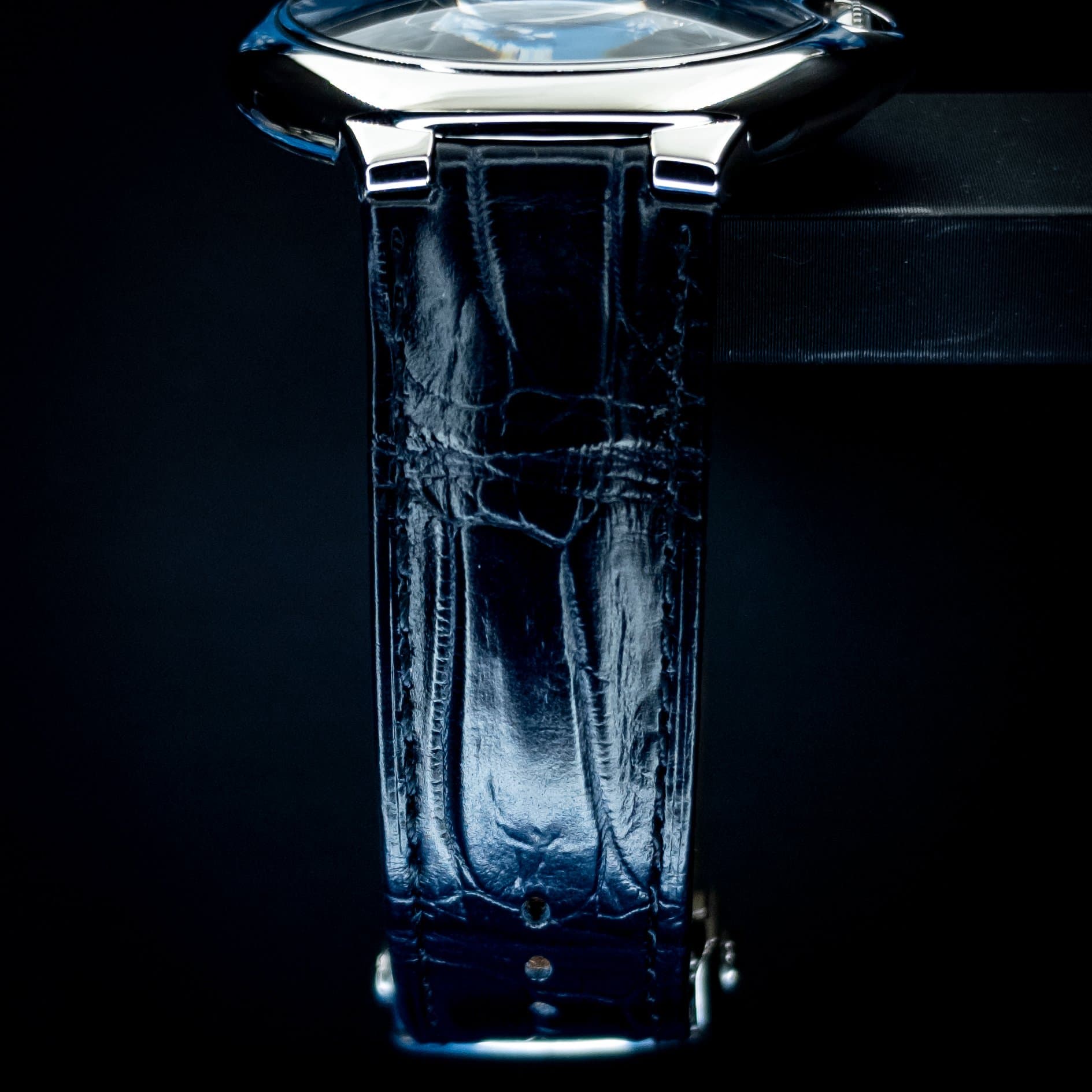 Cartier Cartier Ballon Bleu 42mm Blue textured/guilloché dial (Ref. WSBB0027) — photo 12