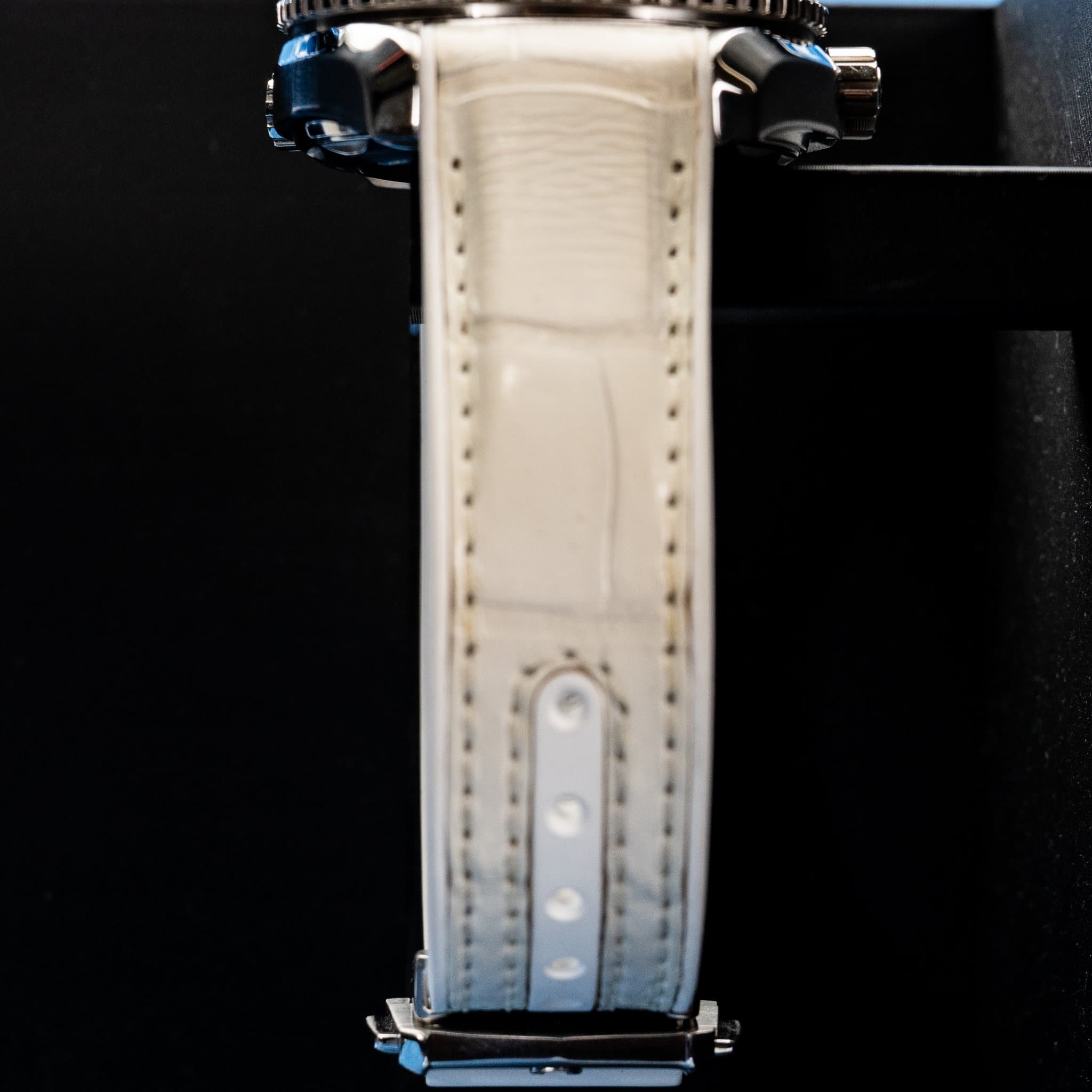 Omega Seamaster Planet Ocean (Ref. 215.33.40.20.04.001) — photo 12