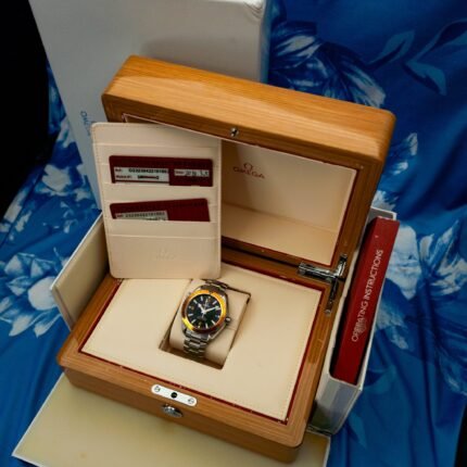 Omega Seamaster Planet Ocean 42 Creamsicle 600M Co-Axial 42 Stainless Steel / Orange / Bracelet — photo 2