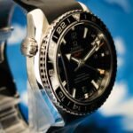 Omega SM PO 600M Black GMT 600M Co-Axial 43.5 GMT Stainless Steel / Black / Rubber — photo 3