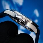 Omega Seamaster Pro 300M Blue Wave Rubber Master Co-Axial 42 Stainless Steel / Blue / Rubber — photo 6