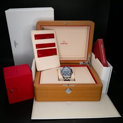 Omega SMP Blue Wave 2025 Master Co-Axial 42 Stainless Steel / Blue / Bracelet — photo 2