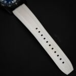 Breitling Endurance Pro 44 Wht - Blk White — photo 10